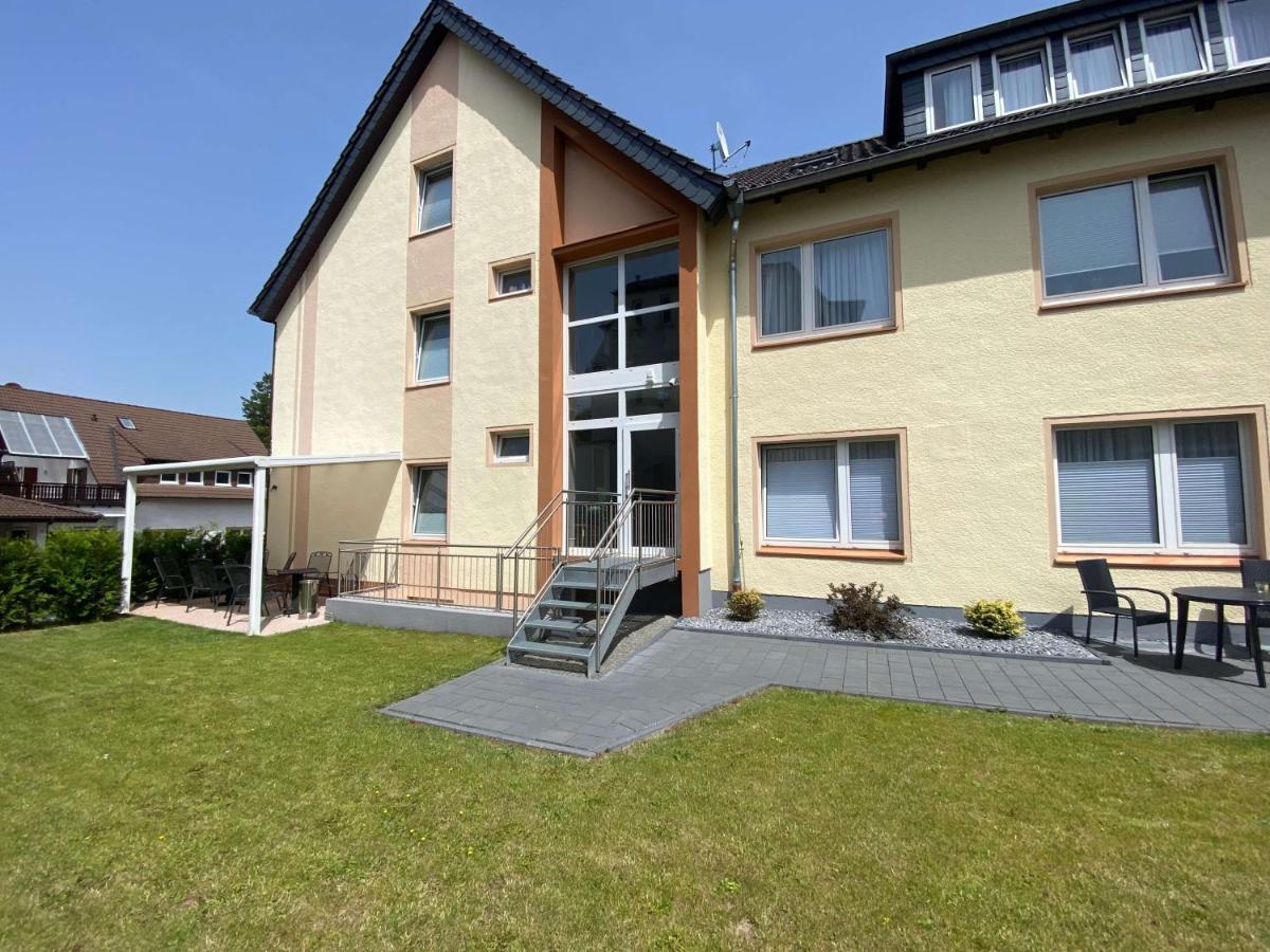 Gaestehaus Am Kurpark Hotel Garni Horn-Bad Meinberg Eksteriør bilde